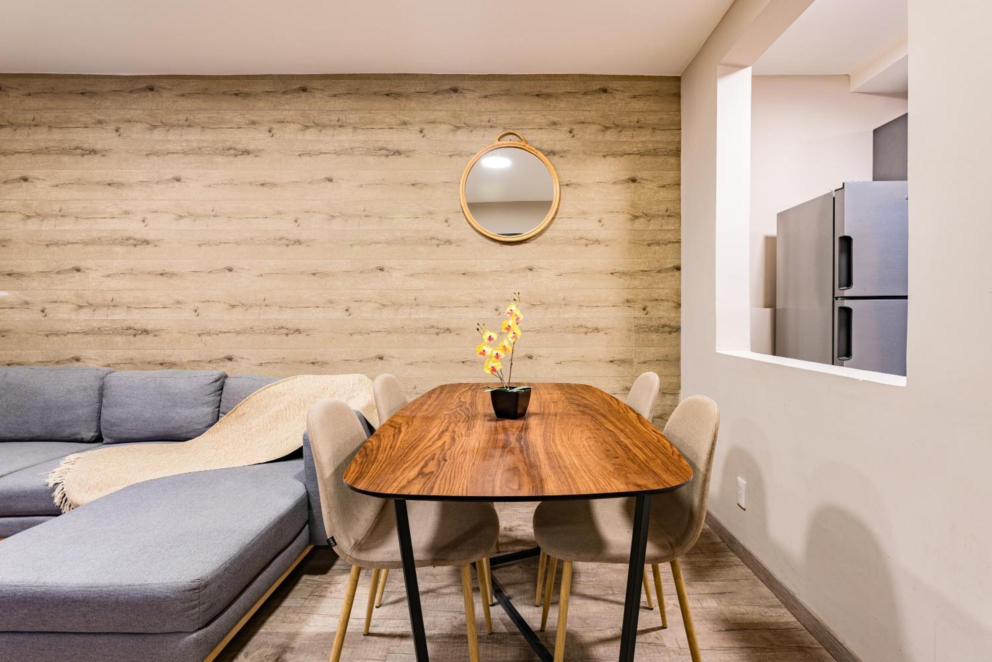 Tiny Desk By Vh Leilighet Mexico by Rom bilde